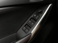 2013款 2.0L 标准型