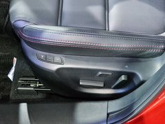 2013款 2.0L 标准型