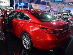 2013款 2.0L 标准型