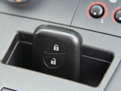 2012款 200h 1.8L CVT 豪华版