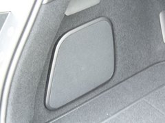 2012款 200h 1.8L CVT 豪华版