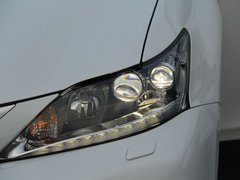 2012款 200h 1.8L CVT 豪华版