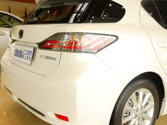 2012款 200h 1.8L CVT 豪华版