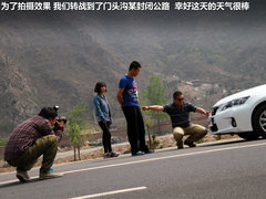 2012款 200h 1.8L CVT 豪华版