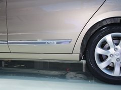 2012款 2.0 CVT 豪华型