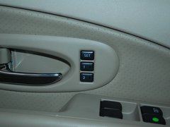 2012款 2.0 CVT 豪华型
