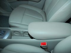2012款 2.0 CVT 豪华型