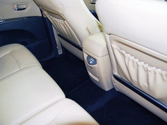 2011款 3.6L 自动 基本型 7座