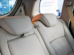 2011款 3.6L 自动 基本型 7座