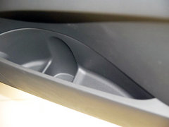 2011款 3.6L 自动 基本型 7座