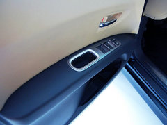 2011款 3.6L 自动 基本型 7座