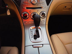 2011款 3.6L 自动 基本型 7座