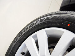 2011款 3.6L 自动 基本型 7座