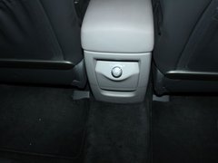 2011款 3.6L 自动 基本型 7座