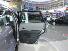 2011款 3.6L 自动 基本型 7座