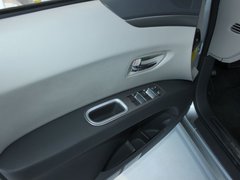 2011款 3.6L 自动 基本型 7座