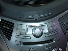 2011款 3.6L 自动 基本型 7座