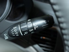 2011款 3.6L 自动 基本型 7座