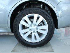 2011款 3.6L 自动 基本型 7座