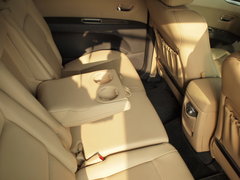 2011款 3.6L 自动 基本型 7座