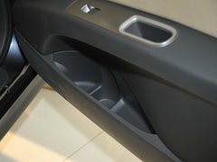 2011款 3.6L 自动 基本型 7座