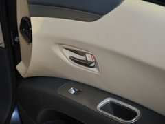 2011款 3.6L 自动 基本型 7座