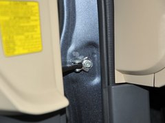 2011款 3.6L 自动 基本型 7座