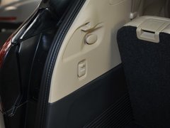 2011款 3.6L 自动 基本型 7座