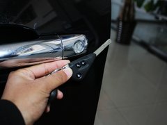 2011款 3.6L 自动 基本型 7座