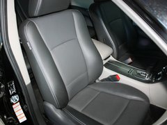 2011款 3.6L 自动 基本型 7座