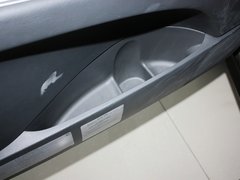 2011款 3.6L 自动 基本型 7座