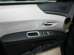 2011款 3.6L 自动 基本型 7座