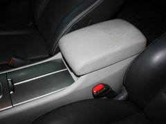 2011款 3.6L 自动 基本型 7座