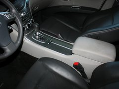 2011款 3.6L 自动 基本型 7座