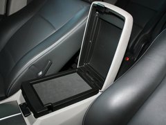 2011款 3.6L 自动 基本型 7座
