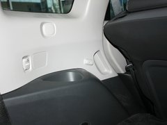 2011款 3.6L 自动 基本型 7座
