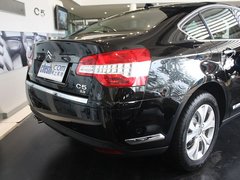 2011款 2.3L 自动 东方之旅尊贵型