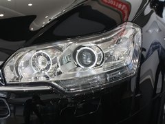 2011款 2.3L 自动 东方之旅尊贵型