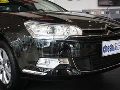 2011款 2.3L 自动 东方之旅尊贵型