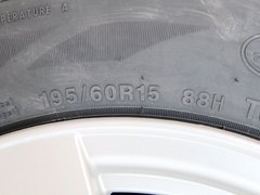 2012款 1.5L 手动 标准型