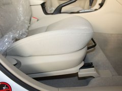 2012款 1.6 自动 经典款标准型