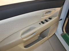 2012款 1.6 自动 经典款标准型