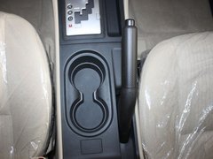 2012款 1.6 自动 经典款标准型