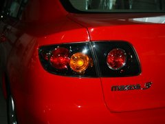 2012款 1.6 自动 经典款标准型
