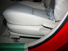 2012款 1.6 自动 经典款标准型