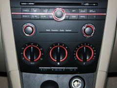 2012款 1.6 自动 经典款标准型