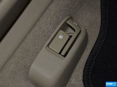 2012款 1.6 自动 经典款标准型