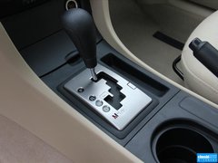 2012款 1.6 自动 经典款标准型