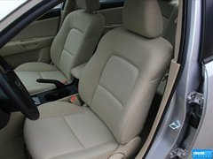 2012款 1.6 自动 经典款标准型