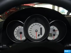 2012款 1.6 自动 经典款标准型